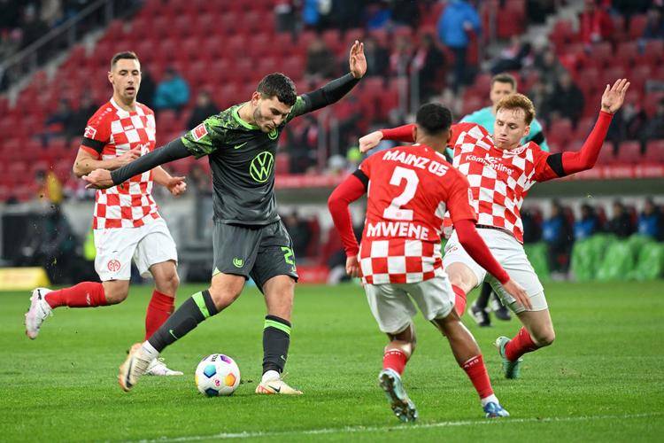 包含门兴格拉德巴赫迎欧联关键赛，清晨队长鼓劲，震撼外界，细节决定成败的词条-体育直播